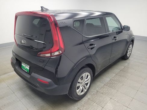 Used 2021 Kia Soul LX image 9