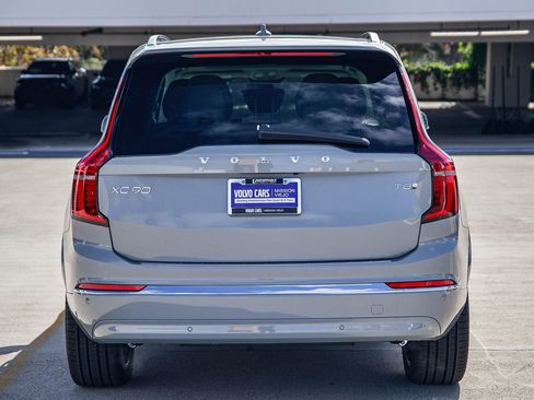 New 2026 Volvo XC90 T8 Ultra w/ Protection Package Premier AWD/4WD image 5