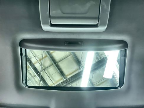 Used 2022 Honda Pilot Elite image 29