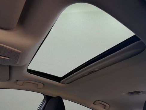New 2026 Nissan Sentra SV w/ SV Convenience Package FWD image 21