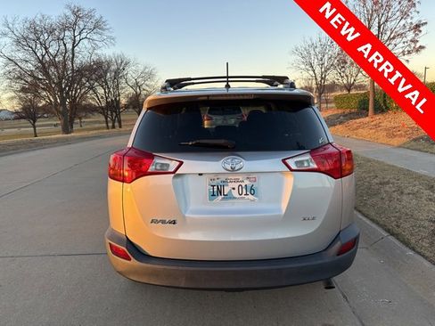 Used 2013 Toyota RAV4 XLE image 5