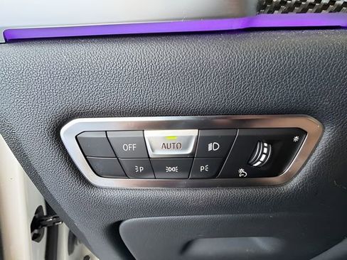 Certified 2023 BMW X5 M50i w/ Executive Package image 40