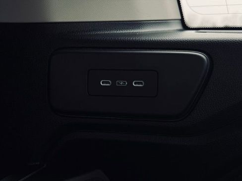 New 2026 Honda Odyssey Touring image 25