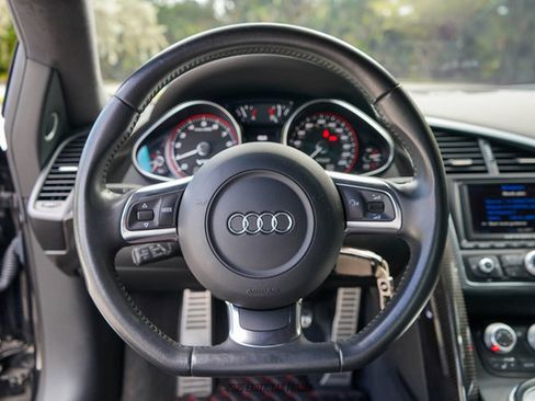 Used 2011 Audi R8 V10 AWD/4WD image 20