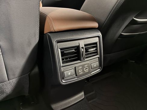 Certified 2025 Subaru Forester Touring w/ Protection Package image 16