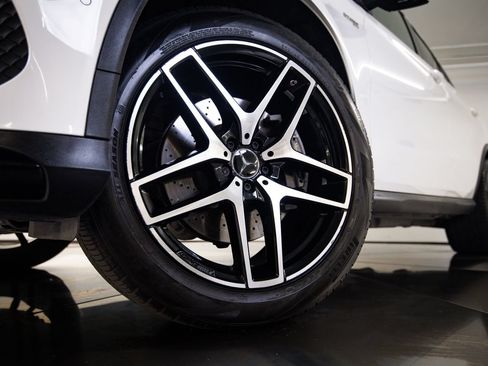Used 2019 Mercedes-Benz GLE 43 AMG 4MATIC Coupe image 12