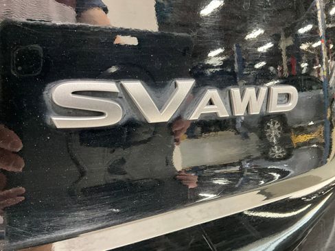 Used 2024 Nissan Rogue SV image 9