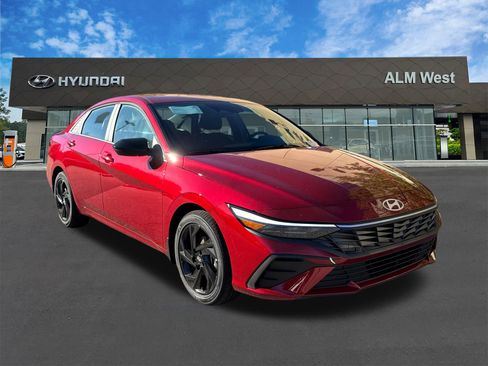 New 2026 Hyundai Elantra Sport image 3