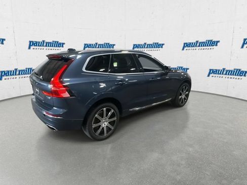 Used 2018 Volvo XC60 T6 Inscription w/ Convenience Package AWD/4WD image 11