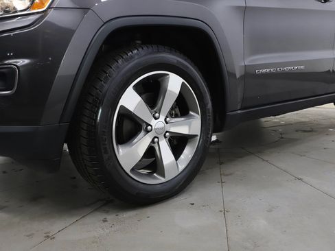 Used 2016 Jeep Grand Cherokee Limited w/ Trailer Tow Group IV image 30