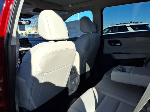 New 2026 Nissan Rogue SV image 27