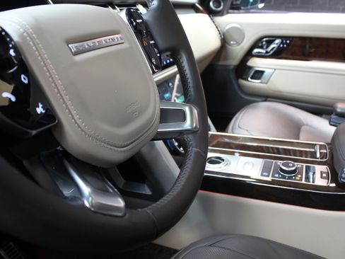 Used 2021 Land Rover Range Rover Westminster Edition image 55