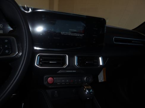 New 2025 Ford Mustang Premium image 25