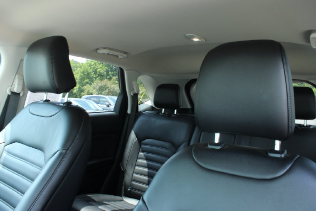 Used 2022 Ford Edge SEL w/ Convenience Package AWD/4WD image 14