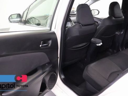 Certified 2022 Toyota Prius LE FWD image 29