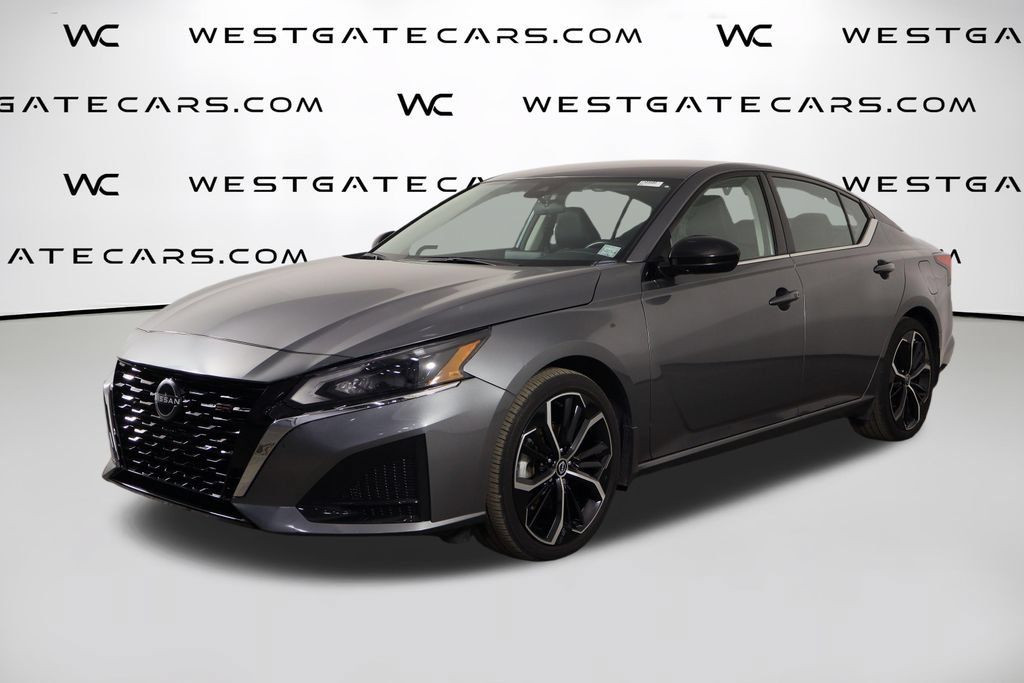 Used 2024 Nissan Altima 2.5 SR FWD 360° Tour