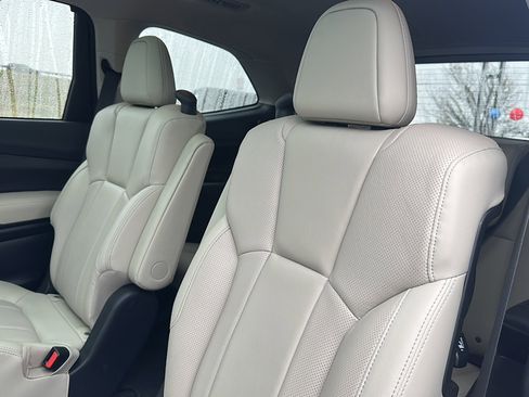 Used 2022 Subaru Ascent Limited w/ Technology Package image 20