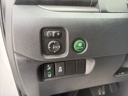 Used 2022 Honda Pilot Special Edition image 27