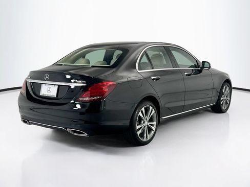 Used 2017 Mercedes-Benz C 300 4MATIC Sedan image 5