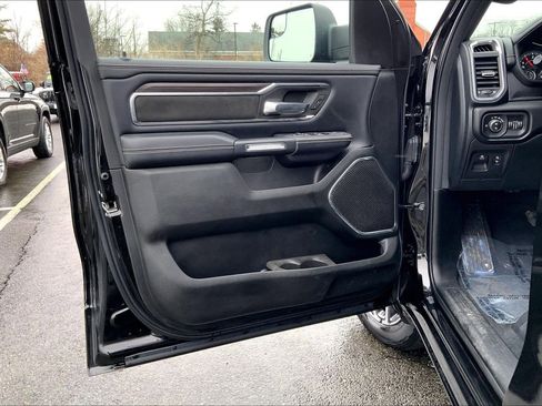 Used 2025 RAM 1500 Laramie AWD/4WD image 20