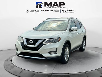 Used 2017 Nissan Rogue SV