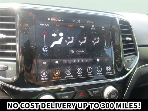 Used 2020 Jeep Grand Cherokee Laredo AWD/4WD image 26