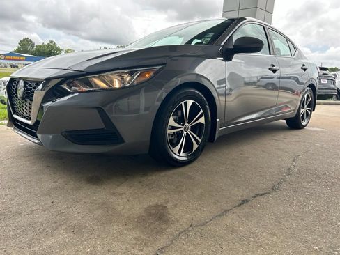 Used 2022 Nissan Sentra SV FWD image 4