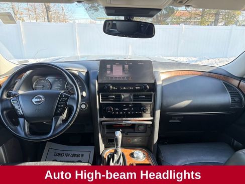 Used 2024 Nissan Armada SL image 15