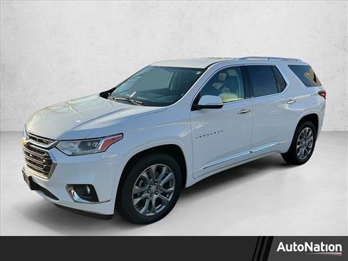 Used 2018 Chevrolet Traverse Premier image 1