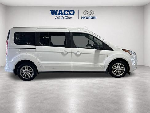 Used 2019 Ford Transit Connect XLT w/ XLT Premium Package FWD image 7