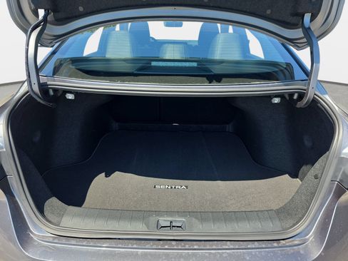 New 2026 Nissan Sentra SR w/ SR Premium Package FWD image 12