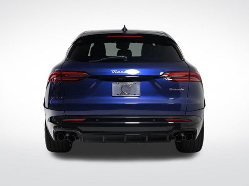 Used 2025 Maserati Grecale Modena image 4