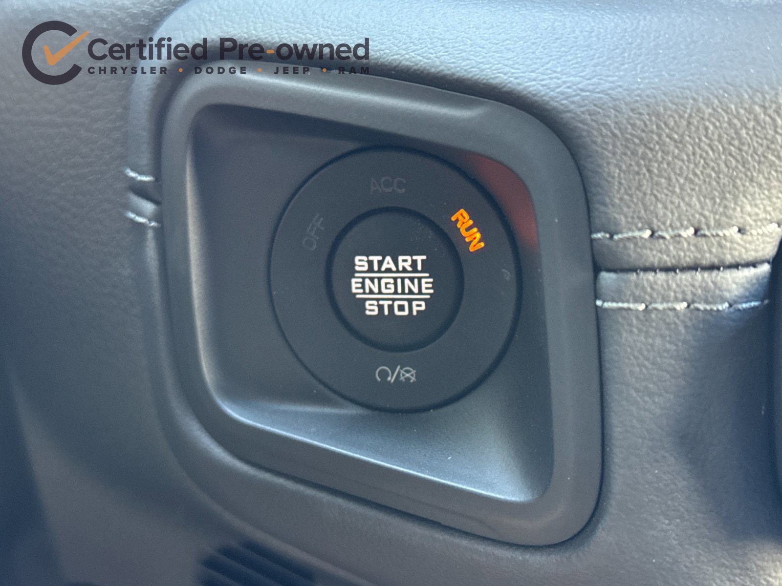 Certified 2025 Jeep Wrangler Unlimited Sahara AWD/4WD image 23
