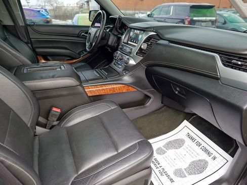 Used 2015 Chevrolet Tahoe LTZ image 39