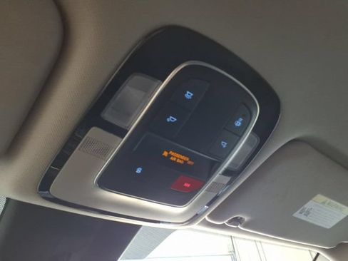 Used 2023 Hyundai Santa Fe SEL FWD image 20