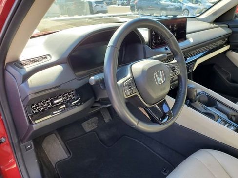 Used 2024 Honda Accord EX-L image 19