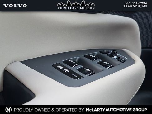 New 2026 Volvo XC90 B5 Plus w/ Protection Package Premier image 13