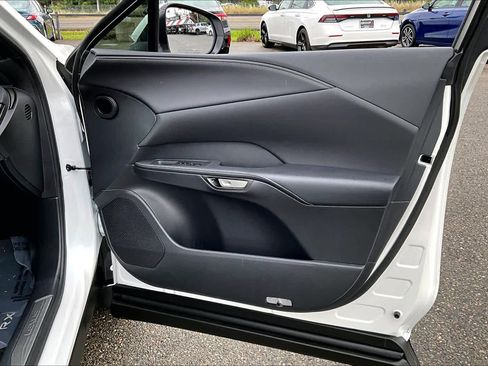 Used 2025 Lexus RX 350 Premium w/ Accessory Package (Z1) FWD image 22
