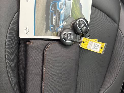 Used 2019 MINI Cooper Countryman FWD image 33