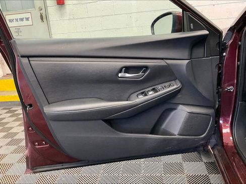 Certified 2024 Nissan Sentra SV image 22