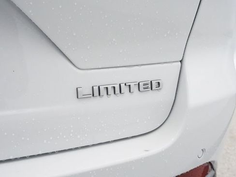 New 2026 Jeep Grand Cherokee Limited AWD/4WD image 15