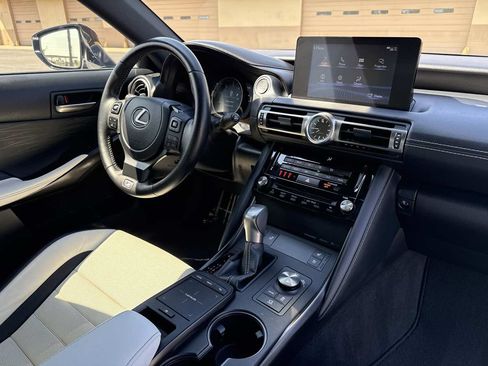 Used 2021 Lexus IS 350 F Sport AWD/4WD image 19