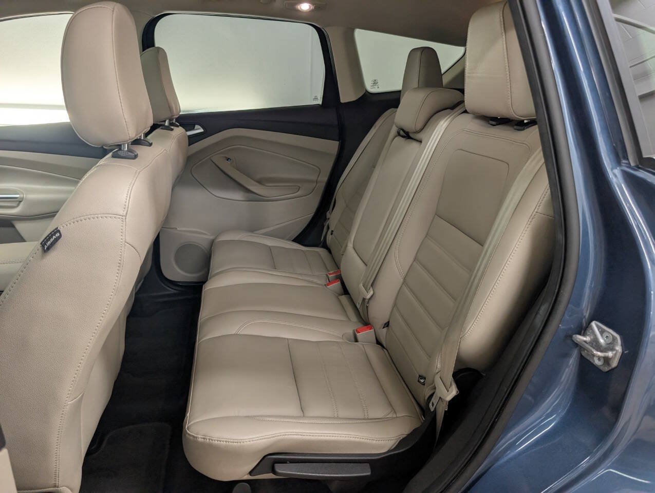 Used 2018 Ford Escape Titanium w/ Ford Safe & Smart Package AWD/4WD image 15