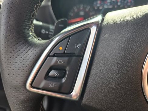 Used 2024 Chevrolet Camaro LT w/ RS Package image 28