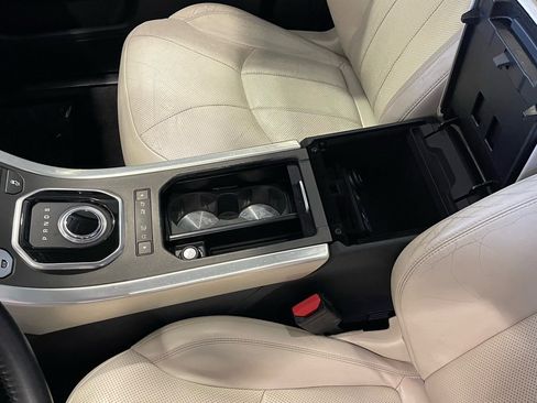 Used 2017 Land Rover Range Rover Evoque HSE image 43