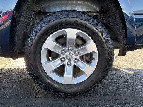 Used 2019 RAM 1500 Laramie image 31