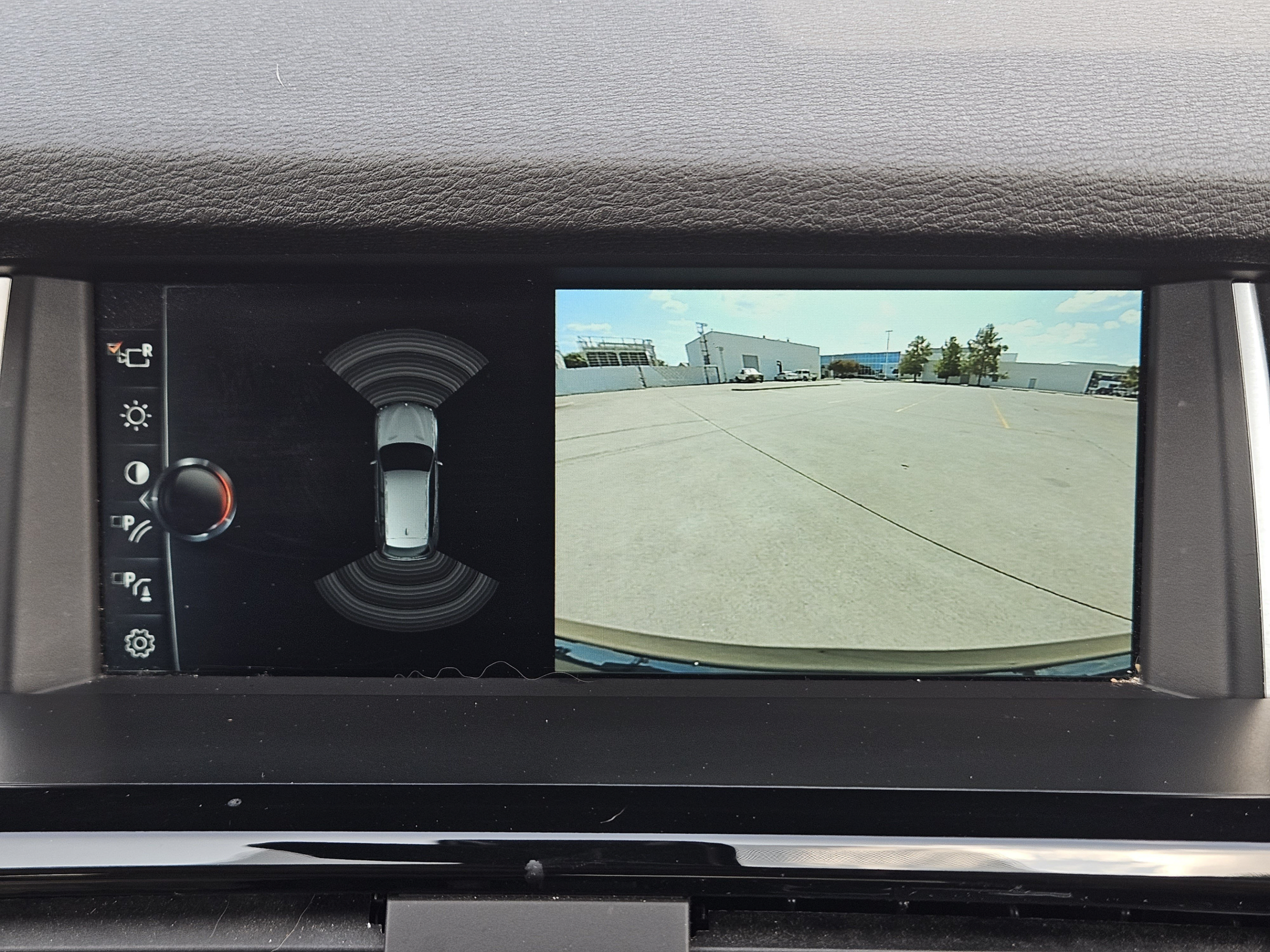 Used 2017 BMW X3 xDrive28i AWD/4WD image 10