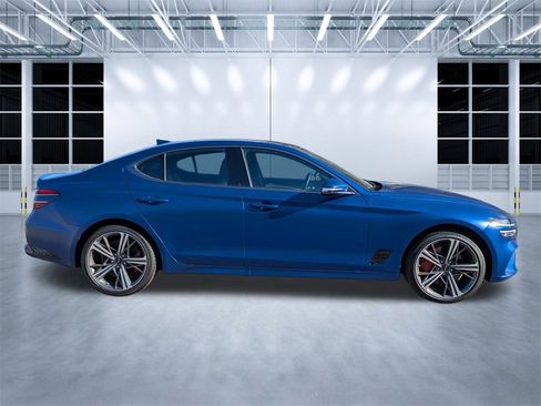 Used 2025 Genesis G70 3.3T Advanced image 2