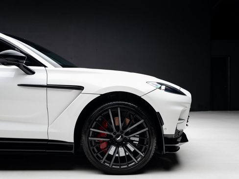 Used 2023 Aston Martin DBX 707 AWD/4WD image 38