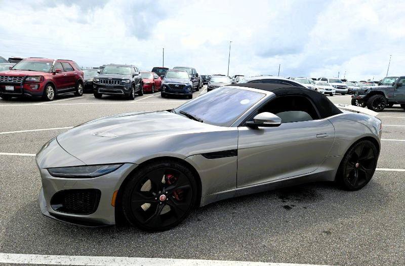 Used 2022 Jaguar F-TYPE Convertible RWD image 4